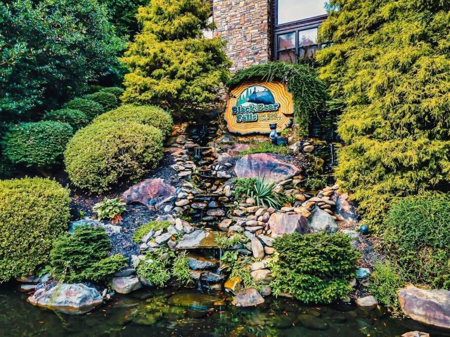 Breathtaking Views Of The Smokies, 3 Mins To Gatlinburg Villa Bagian luar foto
