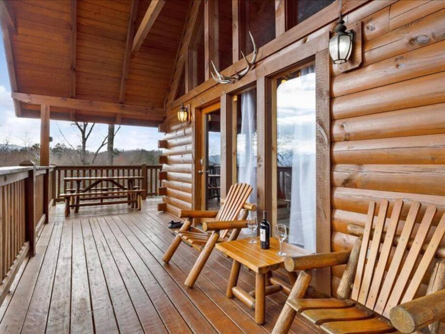 Breathtaking Views Of The Smokies, 3 Mins To Gatlinburg Villa Bagian luar foto