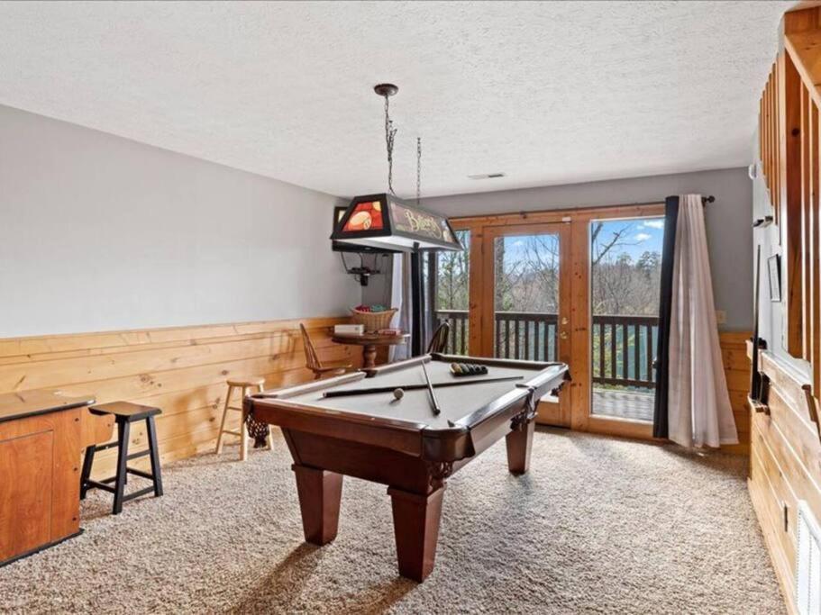Breathtaking Views Of The Smokies, 3 Mins To Gatlinburg Villa Bagian luar foto